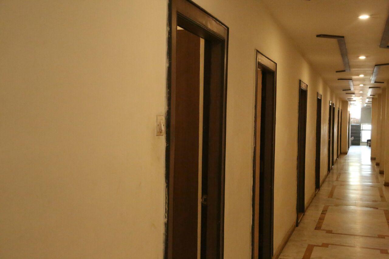 Hotel Surya Gválijar Exteriér fotografie